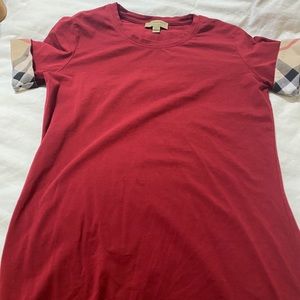 Burberry tshirt
